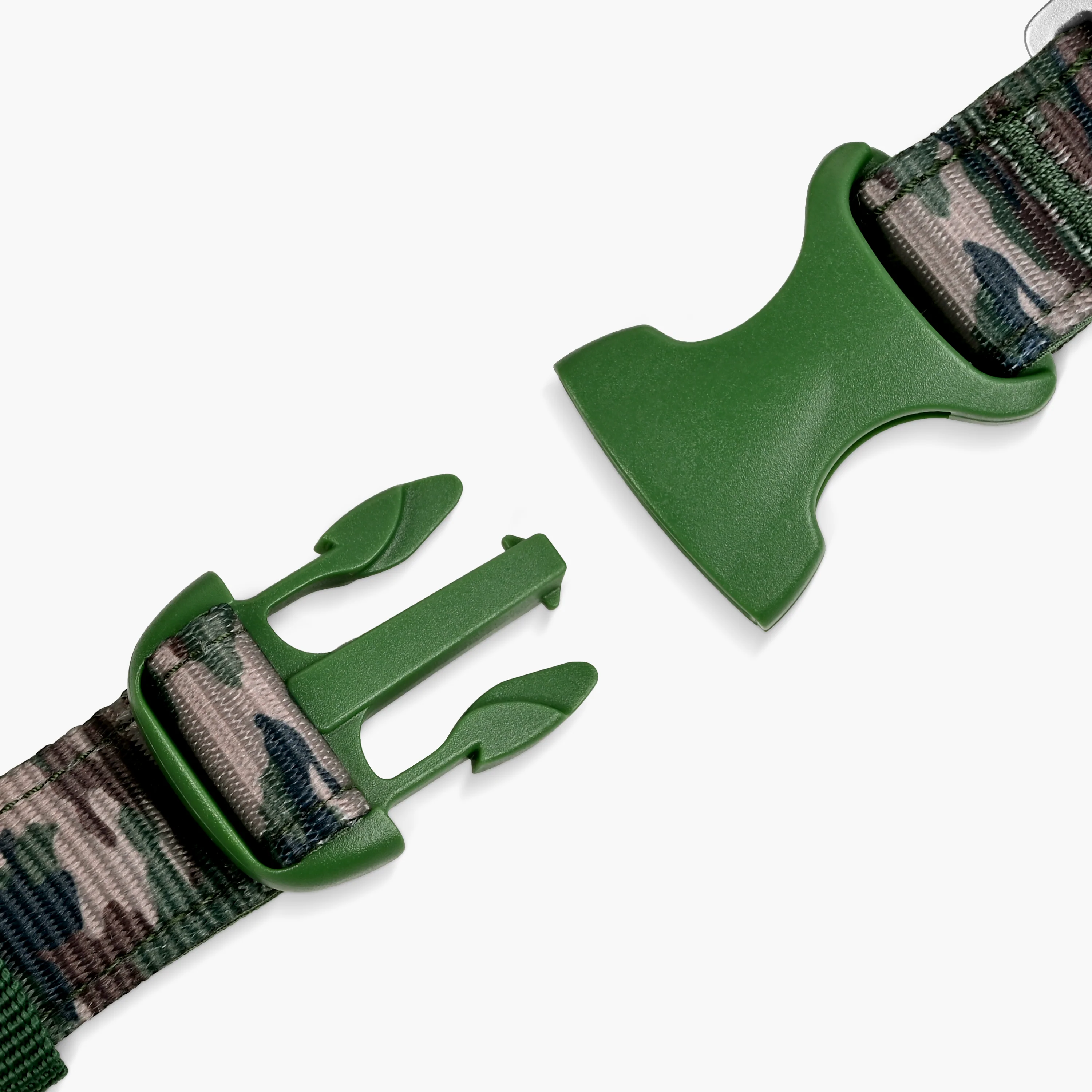 Essentials Collar - Green Camo - Image 3