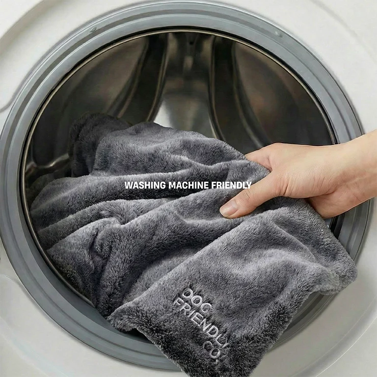 Swift Blankets - Black - Image 6